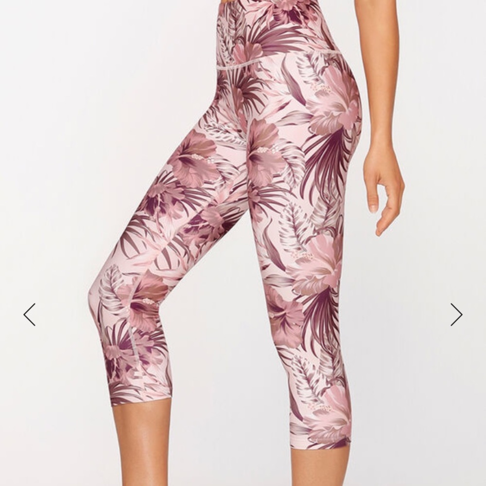lorna Jane Aloha Core 7/8 crop leggings medium